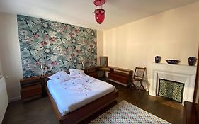 Très bel appartement, lumineux, idéalement situé.